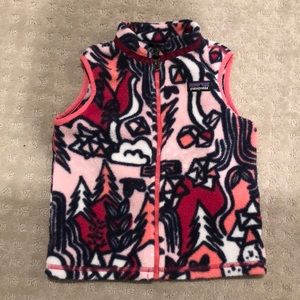 4T Patagonia EUC pink bear print Fleece Vest